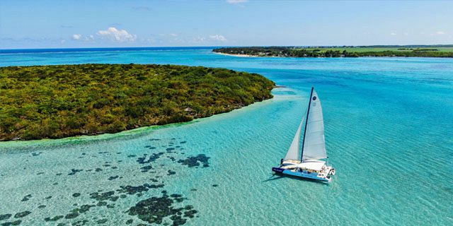 All inclusive catamaran cruise south east (2)